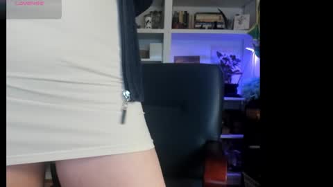 Snapshot of catnips_cabaret chatting on January 25, 2025, 5:08 pm some call me djcatnips some call me CC but i love it when you call me miss catnips online show from January 25, 2025, 5:08 pm