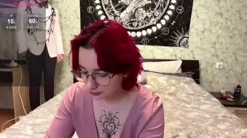 Thea online show from December 5, 2025, 3:09 pm