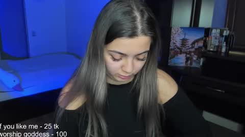 Snapshot of catrinaeuphorina chatting on January 11, 2025, 5:51 pm Catrina or just Cat online show from January 11, 2025, 5:51 pm