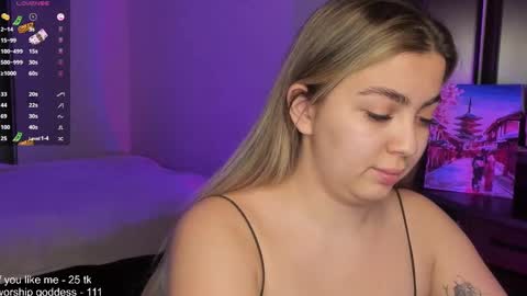 Snapshot of catrinaeuphorina chatting on February 17, 2025, 6:09 am Catrina or just Cat online show from February 17, 2025, 6:09 am