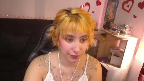 Snapshot of catsito chatting on June 13, 2026, 8:40 pm im MIA -Independent Model MY OF is catsito3 online show from June 13, 2026, 8:40 pm