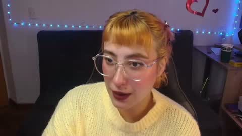 Snapshot of catsito chatting on June 24, 2026, 9:03 pm im MIA -Independent Model MY OF is catsito3 online show from June 24, 2026, 9:03 pm
