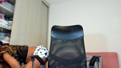 Snapshot of catta_cat18 chatting on October 20, 2025, 9:48 pm catta cat18 online show from October 20, 2025, 9:48 pm