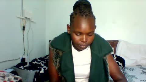 Snapshot of cavy_sweet chatting on December 5, 2024, 3:28 pm Mecy online show from December 5, 2024, 3:28 pm