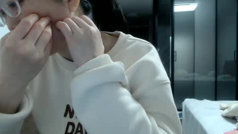 ANNYANNY online show from February 26, 2025, 2:46 pm