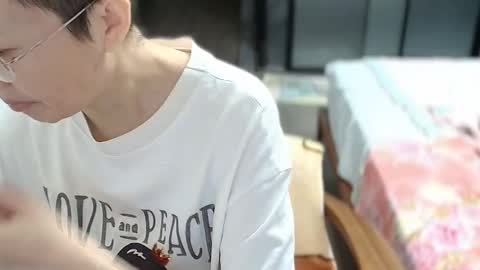 ANNYANNY online show from September 20, 2025, 3:57 pm