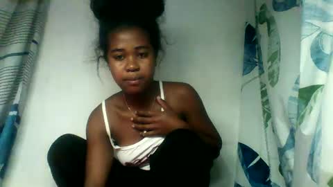 Snapshot of cclanioo chatting on May 13, 2026, 9:22 pm cclanioo online show from May 13, 2026, 9:22 pm