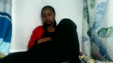 Snapshot of cclanioo chatting on May 18, 2026, 4:35 pm cclanioo online show from May 18, 2026, 4:35 pm