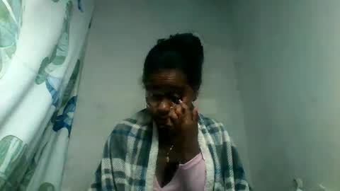 Snapshot of cclanioo chatting on May 28, 2026, 4:10 am cclanioo online show from May 28, 2026, 4:10 am
