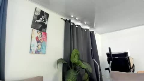 ccuteass online show from December 10, 2024, 1:11 pm