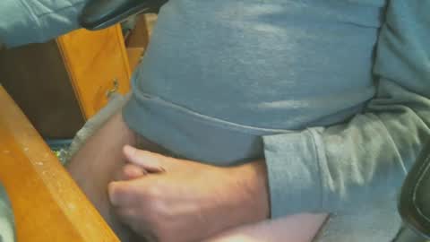 CCzt154 online show from December 19, 2024, 9:17 pm