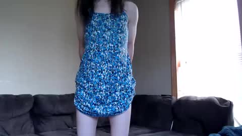 Snapshot of cd_erika chatting on October 3, 2025, 12:46 pm Erika Cross online show from October 3, 2025, 12:46 pm