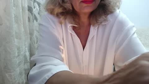 Snapshot of cecylya4u chatting on October 3, 2025, 11:24 pm cecylya4u online show from October 3, 2025, 11:24 pm