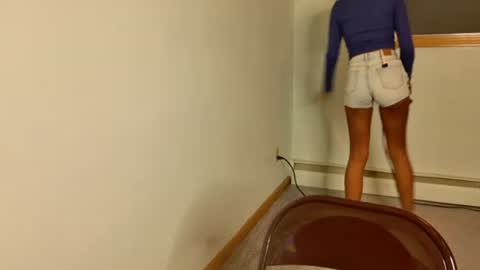 Snapshot of cedaya555 chatting on November 4, 2025, 6:12 am CEDAYA555 online show from November 4, 2025, 6:12 am