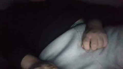 Snapshot of ceddie520 chatting on December 18, 2024, 1:15 am ceddie520 online show from December 18, 2024, 1:15 am