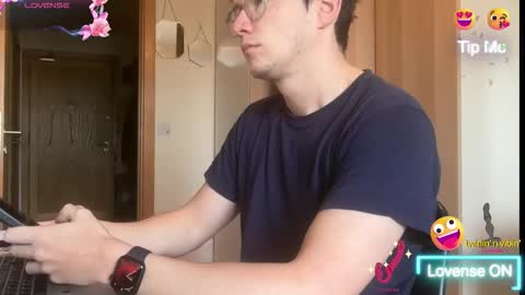 Snapshot of ceedm91 chatting on March 4, 2026, 9:37 am ceedm91 online show from March 4, 2026, 9:37 am