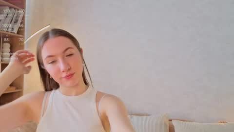 Josie Manesi online show from October 1, 2025, 5:35 am