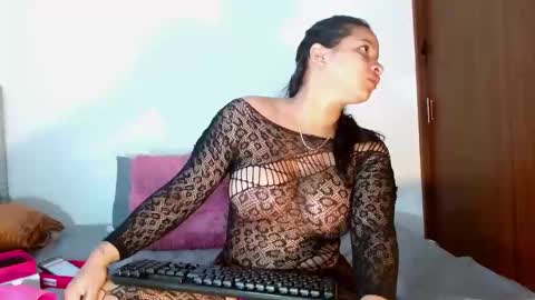 celeneortiiz online show from March 8, 2026, 2:54 pm