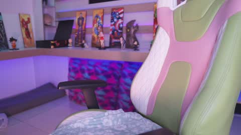 Snapshot of celeste_blazze chatting on December 9, 2024, 5:30 pm Celeste online show from December 9, 2024, 5:30 pm