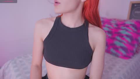 Snapshot of celeste_blazze chatting on September 25, 2025, 6:44 pm Celeste online show from September 25, 2025, 6:44 pm