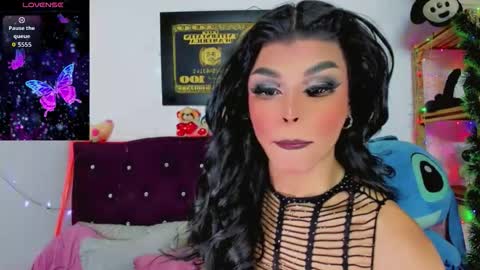 celeste_hot25horny online show from March 26, 2026, 12:22 pm