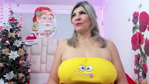 Snapshot of celeste_lincon chatting on December 13, 2024, 12:53 am Celeste Lincon online show from December 13, 2024, 12:53 am