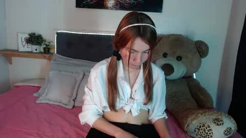 C E L E S T E  online show from April 5, 2026, 5:54 pm