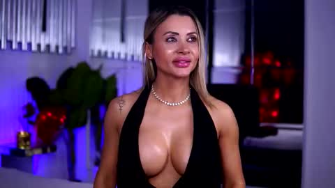 Mona online show from March 29, 2026, 7:36 pm