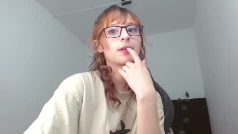 Snapshot of celesteayase chatting on February 1, 2025, 2:58 am celesteayase online show from February 1, 2025, 2:58 am