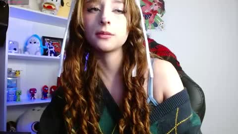 celesteayase online show from May 22, 2026, 1:02 am