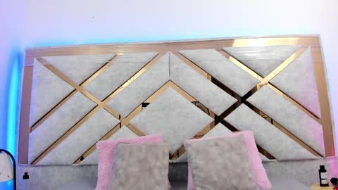 Celeste - Derek online show from April 9, 2026, 2:00 am