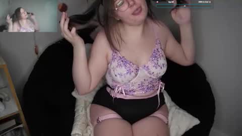 Snapshot of celestialosh chatting on February 15, 2026, 1:35 am celestialosh online show from February 15, 2026, 1:35 am