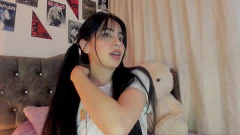 Celestineeeeee online show from December 17, 2025, 4:29 am