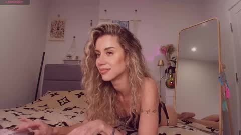 Snapshot of celin_summer chatting on January 8, 2026, 5:48 pm Celin online show from January 8, 2026, 5:48 pm