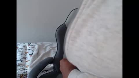 Celine Costas online show from November 20, 2025, 3:56 pm