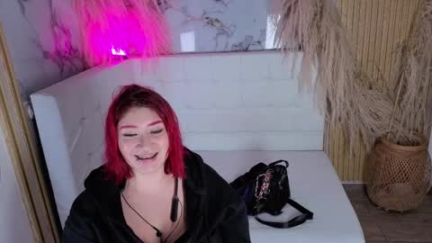 Cerecita  online show from April 2, 2026, 2:20 am