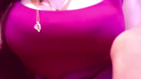 Cerise online show from December 1, 2025, 12:37 am