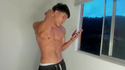 Snapshot of ceron_cb chatting on January 11, 2026, 11:15 am ceron cb online show from January 11, 2026, 11:15 am