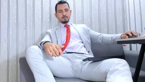 Cesar online show from January 19, 2026, 4:33 pm