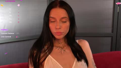 Snapshot of ceserisu chatting on November 20, 2025, 9:36 pm Casey online show from November 20, 2025, 9:36 pm