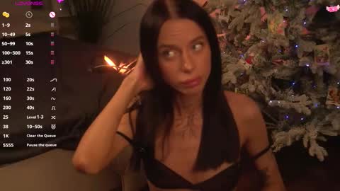 Snapshot of ceserisu chatting on November 26, 2025, 10:11 pm Casey online show from November 26, 2025, 10:11 pm