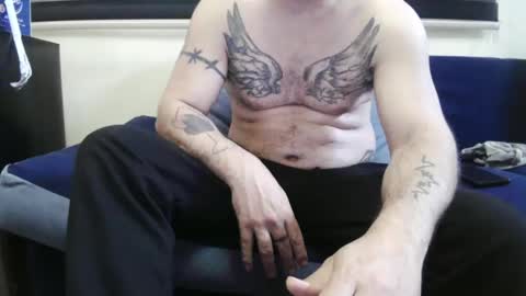 Snapshot of cezar46 chatting on October 24, 2025, 8:22 am cezar online show from October 24, 2025, 8:22 am