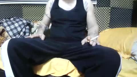 Snapshot of cezar46 chatting on November 11, 2025, 8:31 pm cezar online show from November 11, 2025, 8:31 pm