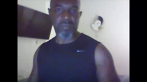 Snapshot of cflayv chatting on November 29, 2025, 6:27 am cflayv online show from November 29, 2025, 6:27 am