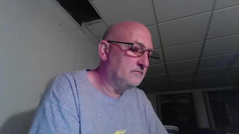 Snapshot of cfnm0968 chatting on September 19, 2025, 2:46 am cfnm0968 online show from September 19, 2025, 2:46 am