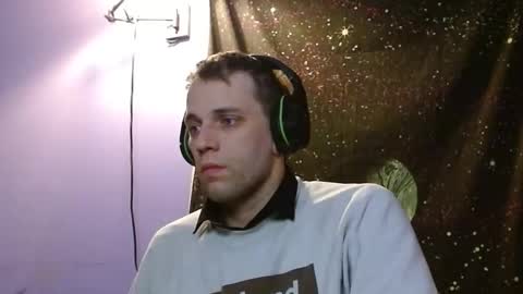 cguffey2284 online show from January 12, 2025, 12:28 am