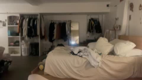 Kpapi online show from November 18, 2025, 4:06 am