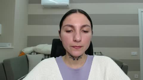 Snapshot of chabibiann chatting on January 17, 2025, 3:11 pm Kate online show from January 17, 2025, 3:11 pm