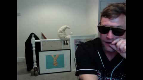 2Play and play2 online show from April 8, 2026, 10:43 pm