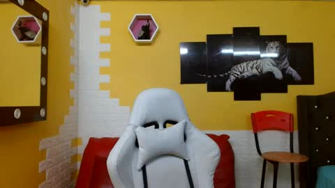 chacorta_ online show from May 22, 2026, 4:56 pm
